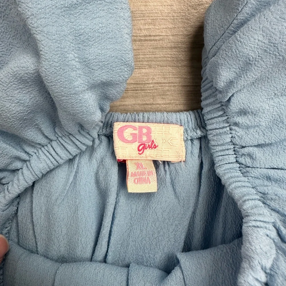 Ruffle Blouse - Picture 3 of 3